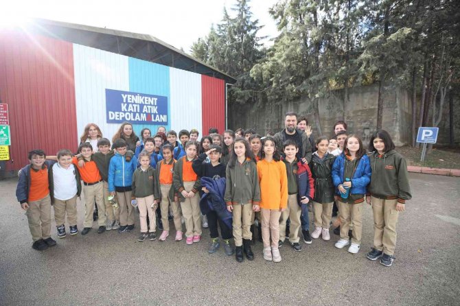 Öğrenciler Çevre Eğitimini Yerinde Alıyor