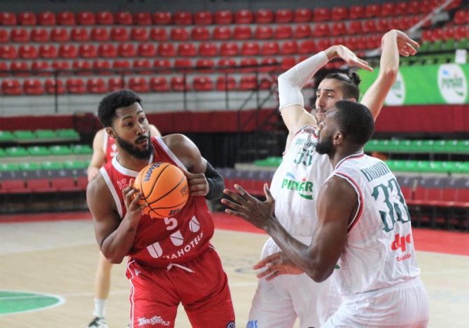 Pınar Karşıyaka, İ̇talya’da Kayıp