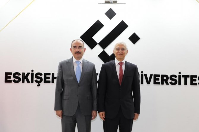 Üniversiteler Arası Yapılacak İş Birliği Görüşüldü