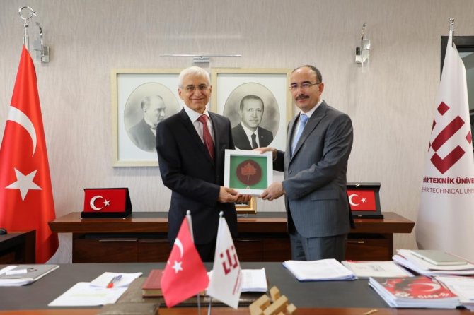 Üniversiteler Arası Yapılacak İş Birliği Görüşüldü