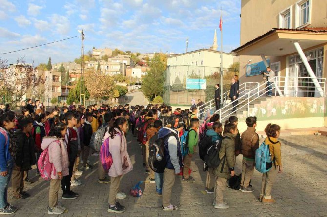 Şehit Öğretmen Ayşegül Alkan İçin 709 Okulda Yasin-i Şerif Okundu