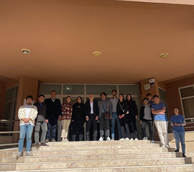 Söke’de Lise Öğrencileri İle Üniversite Öğrencilerini Buluşturacak Projenin Çalışmaları Başladı