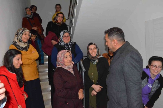 Başkan Ekinci, Kursiyerlerin Dilek Ve Taleplerini Dinledi