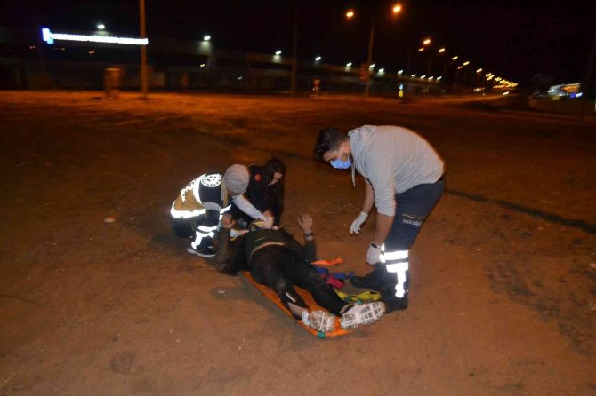 Çorlu’da Virajı Alamayan Motosiklet Devrildi: 1 Yaralı