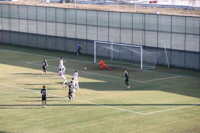 Tff 3. Lig: 1984 Muşspor: 1 - Kepez Belediyespor: 2