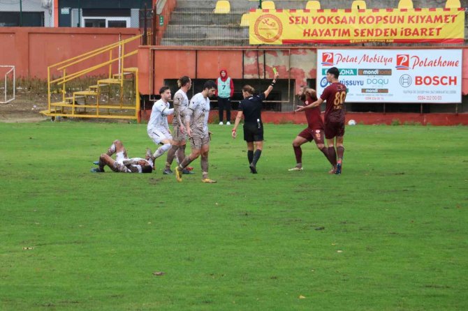 Tff 3. Lig: Edirnespor: 1 - Derincespor: 2