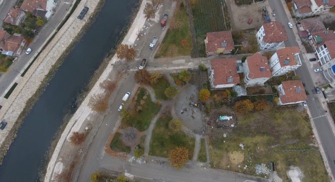 Yüzde 50’si Tamamlanan ’Kanal Turhal’ Projesi Havadan Görüntülendi