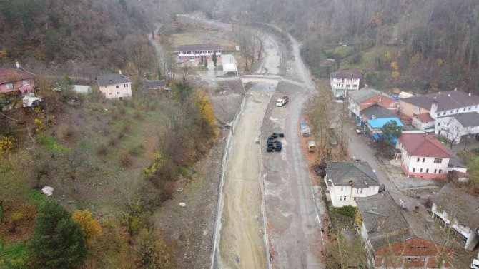 Zafer Köyünde Köprü Ve Dere Islah Çalışmaları Tamamlandı