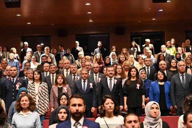 Öğretmenler, Günlerini Kutladı