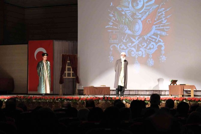 Erzincan’da Öğretmenler Günü Düzenlenen Törenle Kutlandı