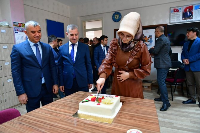 Yeşilyurt’ta Çifti 24 Kasım Kutlaması