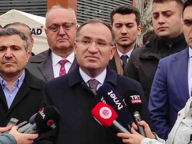 Adalet Bakanı Bozdağ: "Afad’ın Yapmadığı Açıklamaları, Afad’ın Açıklamaları Gibi Gösteriyorlar"