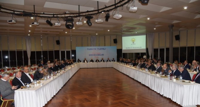 Ak Parti’ye Gönül Verenler Bir Araya Geldi