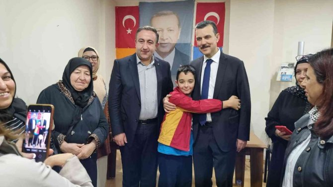 Esgin’den Demirtaş’a Müjde Yağmuru