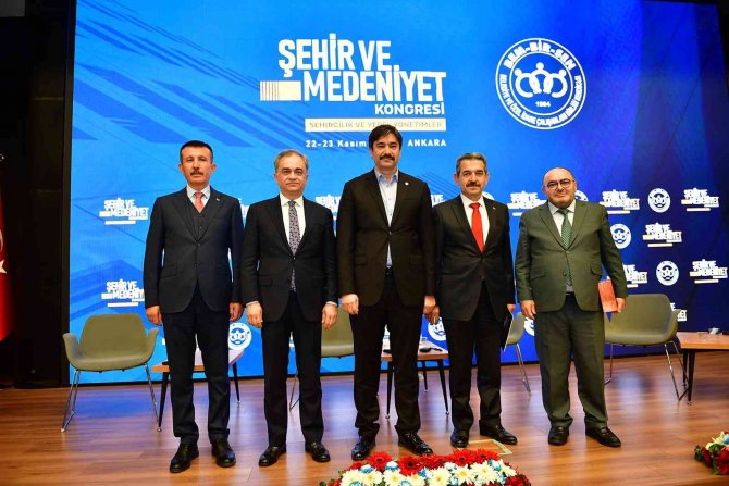 Altındağ Belediye Başkanı Balcı, ‘Şehir Ve Medeniyet Kongresi’ne Katıldı