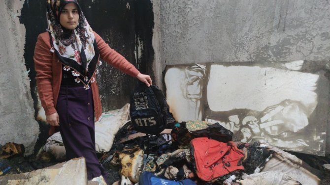 Yangında Canları Dışında Her Şeylerini Kaybeden Aile Yardım Bekliyor