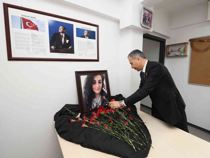 Hain Saldırıda Hayatını Kaybeden Arzu Öğretmen, Öğretmenler Günü’nde Unutulmadı