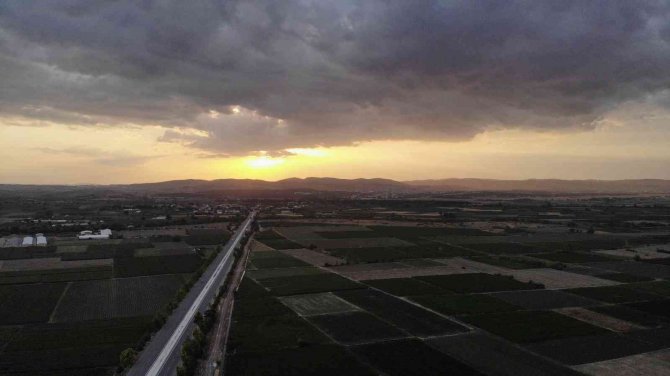 Dron İle Çekilen Gün Batımı Hayran Bıraktı