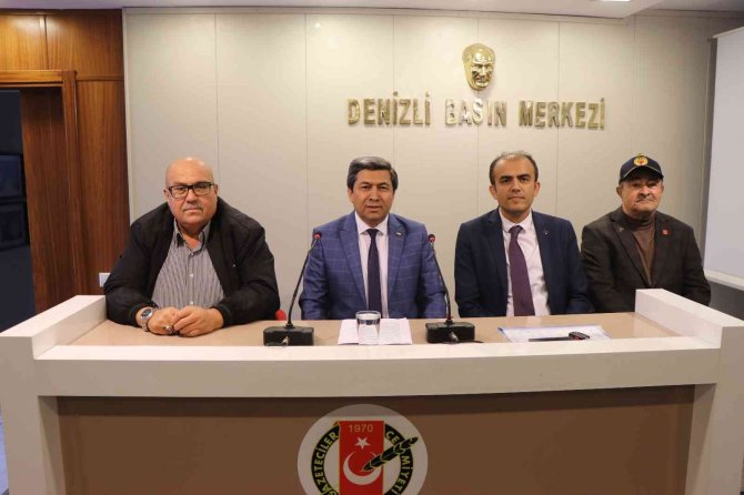 Denizli’de Stk’lar Devletin Ve Türk Silahlı Kuvvetlerinin Yanında Olduğunu Bildirdi
