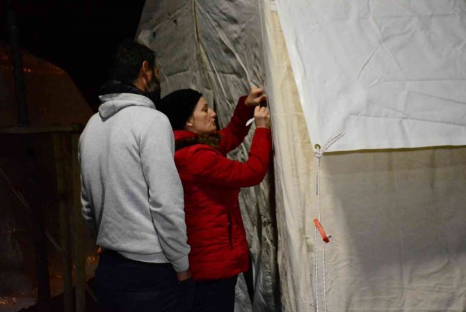 Afad Deprem Ve Risk Azaltma Genel Müdürü Tatar: "Hasar Tespiti Yapılan 4 Binanın İlk Ödemeleri Gerçekleştirildi"