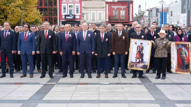 Trakya’da Öğretmenler Günü Törenlerle Kutlandı