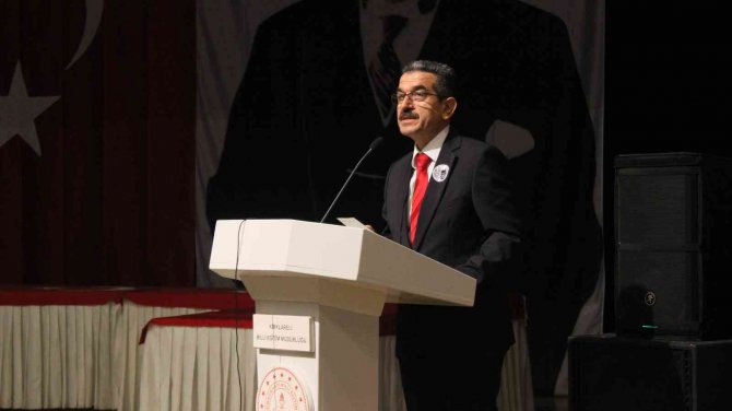 Kırklareli’nde Aday Öğretmenler Yemin Etti