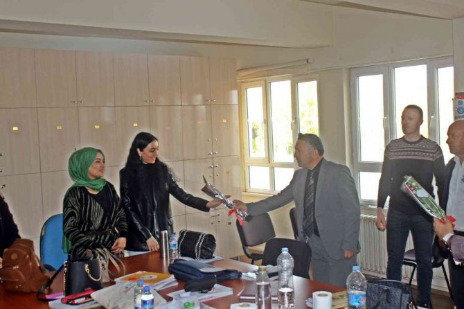 Başkan Çadırcı Öğretmenlerin Gününü Kutladı