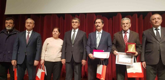 Kimi Emekli Olmanın Kimi De Göreve Başlamanın Heyecanını Yaşadı
