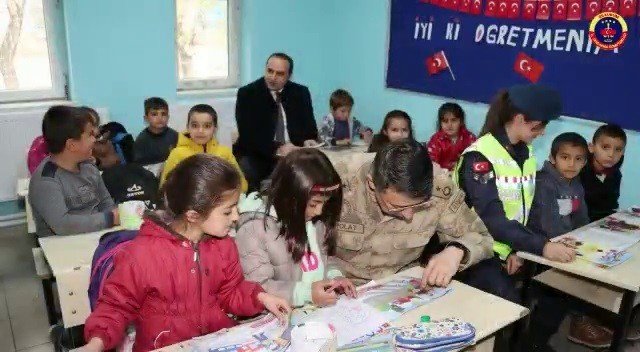 İ̇lk Öğretmenler Günü Olacaktı