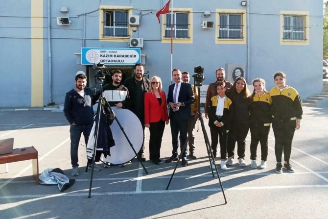 Akran Zorbalığına Karşı Öğrencileriyle Kamera Karşısına Geçtiler