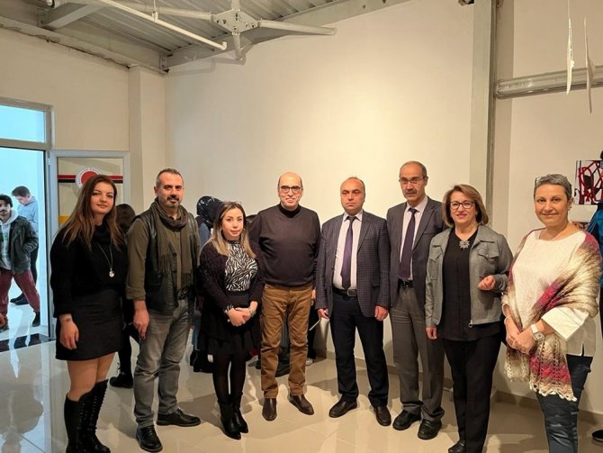 8 Ülkeden 350 Eser Ve 270 Sanatçının Katıldığı “Fütürizm” Sergisi Açıldı