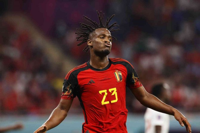 Belçika, Batshuayi İle Güldü
