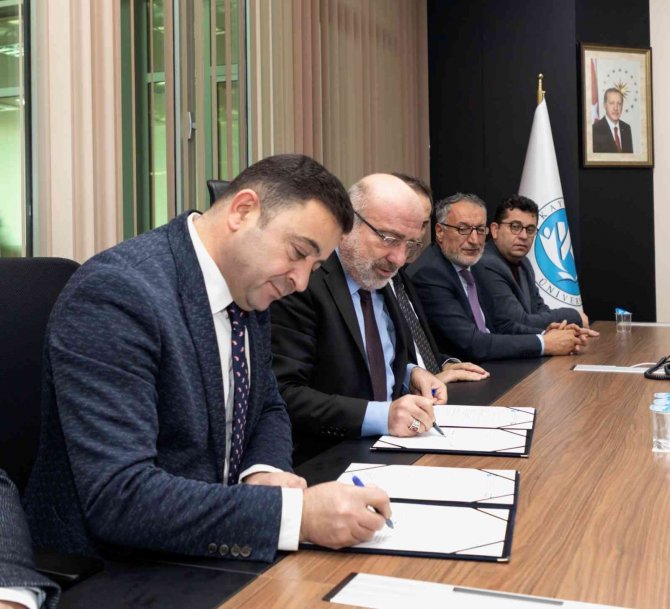 Kayseri Üniversitesi’nin Kayseri Osb-myo Projesinin Hayata Geçmesi İ̇çin İ̇lk Somut Adım Atıldı