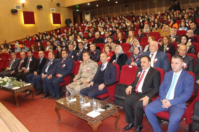 Kilis’te Öğretmenler Günü Kutlandı