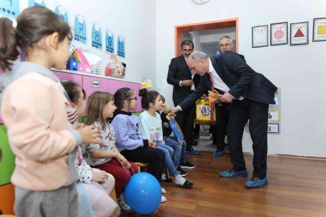Başkan Kılıç: “Öğretmenlerimizin Hakkını Ödeyemeyiz”