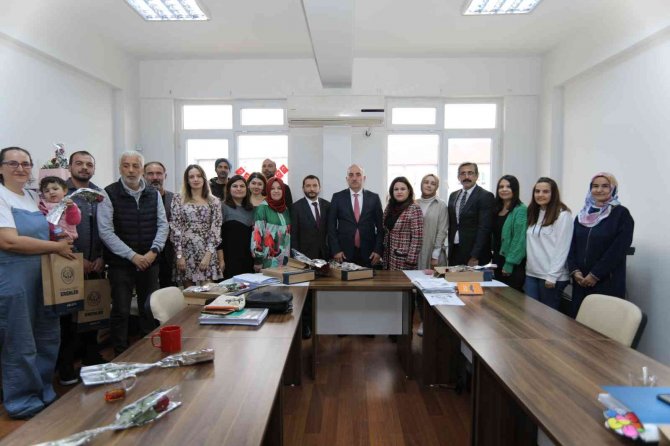 Başkan Kılıç: “Öğretmenlerimizin Hakkını Ödeyemeyiz”