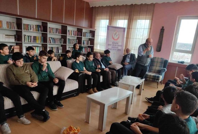 Kütahya’da “Hz. Peygamber’in Eğitimci Yönü” İsimli Konferans