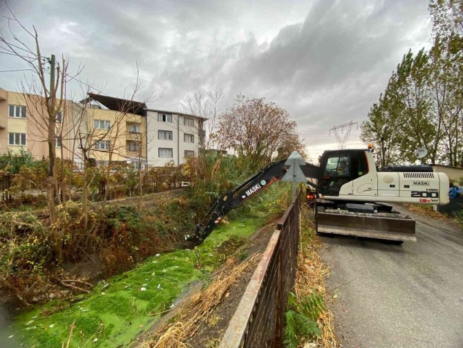 Dere Islah Ve Temizlik Çalışmalarına Tam Not