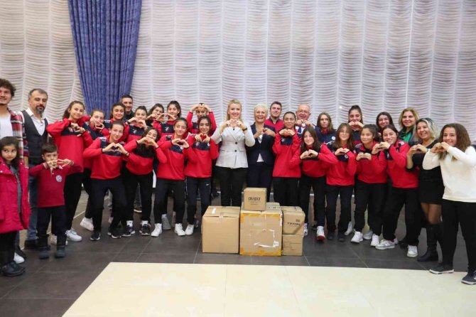 Amatör Spor Kulüplerine 1 Milyon Tl’lik Destek