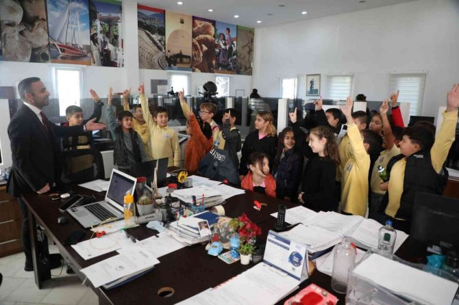 Minik Öğrencilerden Anlamlı Destek