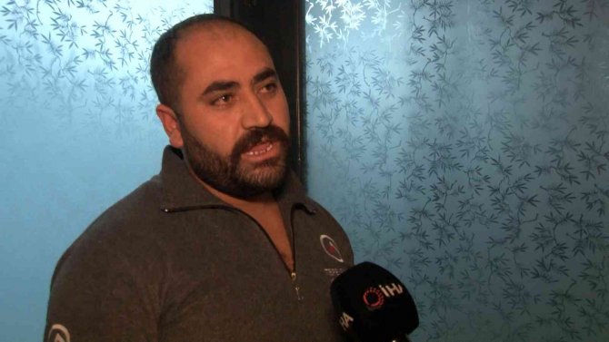 Arnavutköy’de Ekmek Yerken Ölümden Döndü