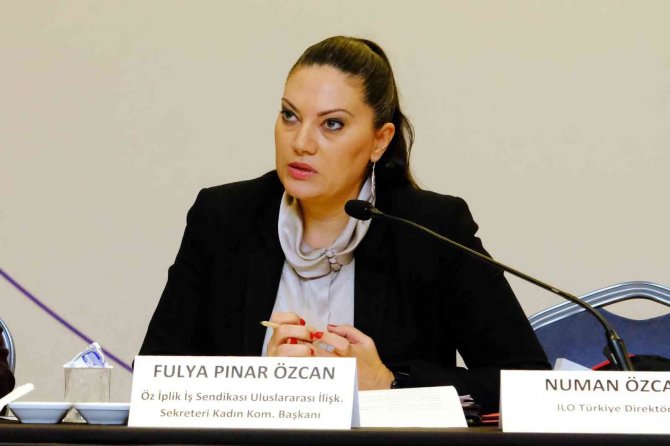 Öz İ̇plik İ̇ş Sendikası Kadın Komitesi Başkanı Özcan’dan 25 Kasım Kadına Yönelik Şiddetle Mücadele Günü Mesajı
