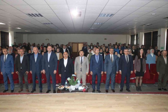 Bayat’ta Öğretmenler Günü Kutlandı