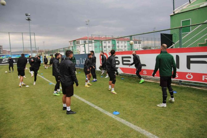 Sivas Belediyespor’da Erzincan Mesaisi
