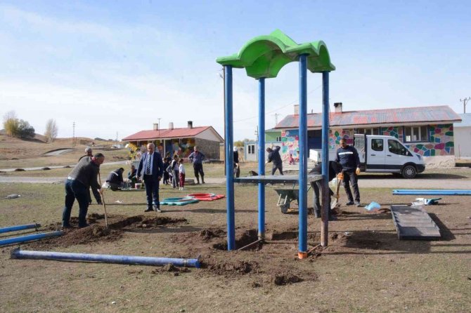 Tuşba Belediyesiyle Kırsal Mahalleler Güzelleşiyor