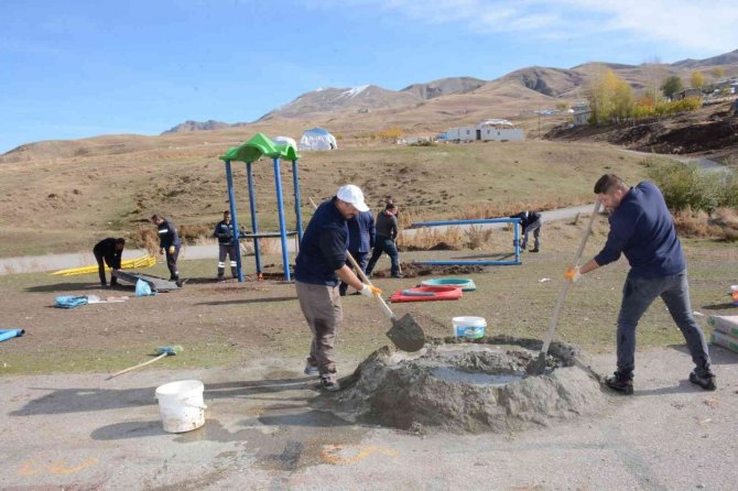 Tuşba Belediyesiyle Kırsal Mahalleler Güzelleşiyor