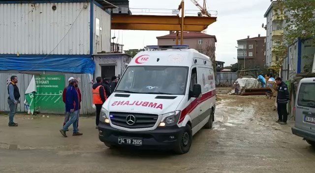 Sancaktepe’de Metro İnşaatı Alanında İş Kazası: 1 Yaralı
