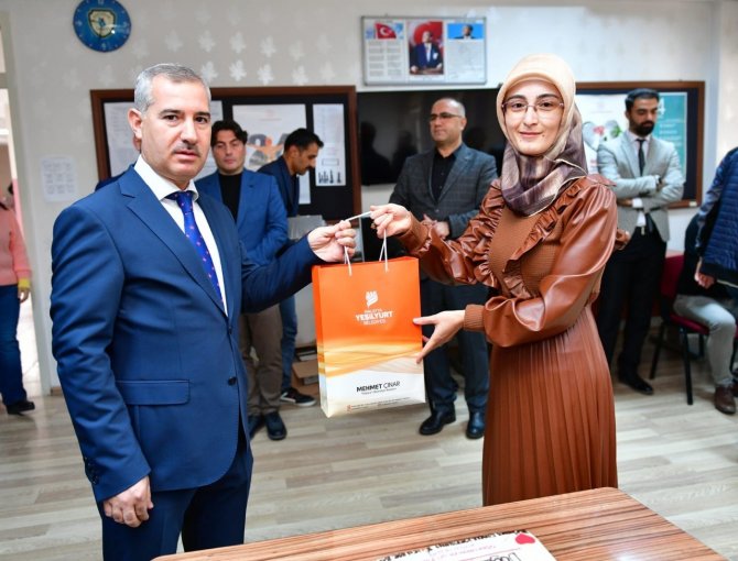 Yeşilyurt’ta Çifti 24 Kasım Kutlaması