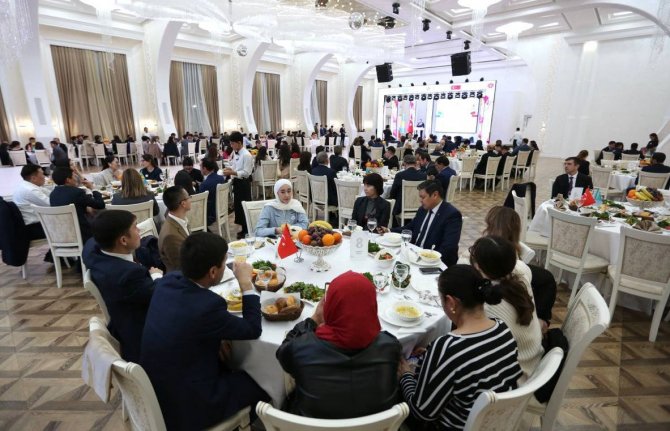 Kazakistan’da Türkiye Mezunları Derneği Açıldı