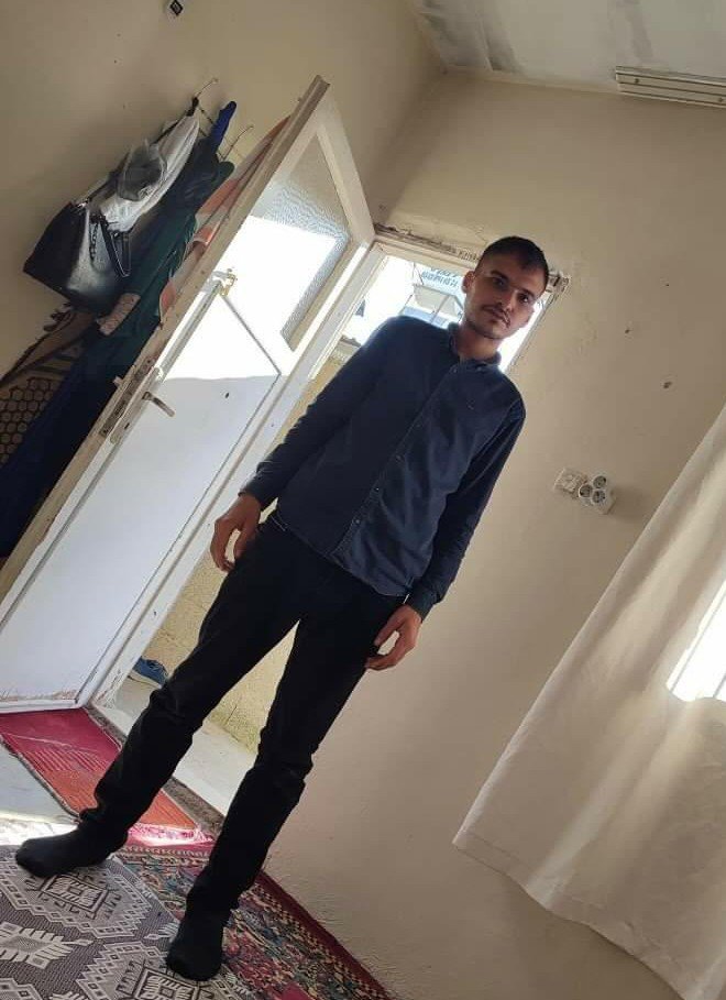 Kayıp Oğlunu Arayan Baba: "Ölüsünü Ya Da Dirisini Bulana 5 Bin Tl Vereceğim"